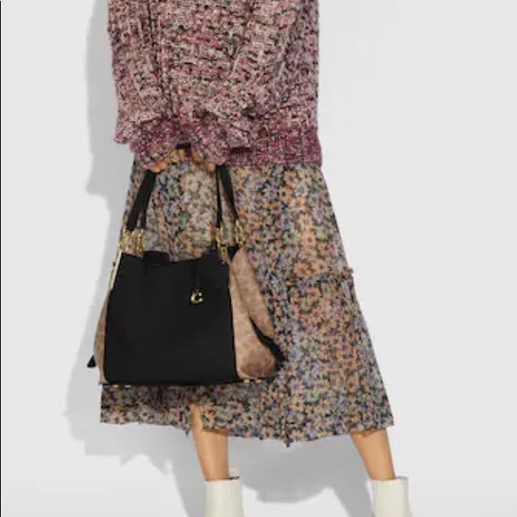 - Coach Dalton 31 with Signature Canvas Blocking EUC - Picture 6 of 9